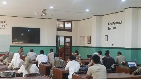  Rapat Monitoring Astur Mata Kuliah