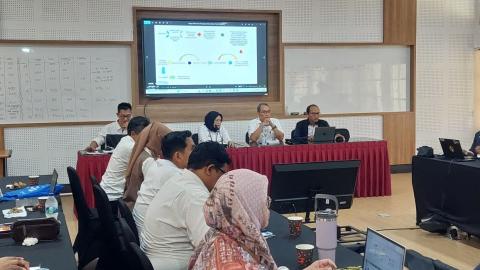 Rapat Perdana Reakreditasi Prodi Diploma IV Pertanahan