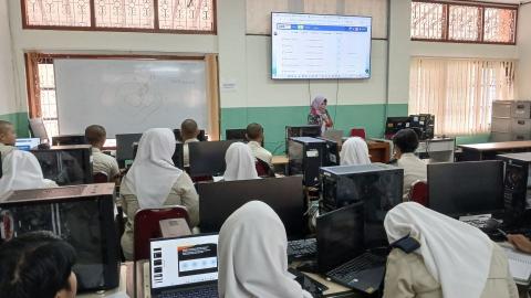 Laboratorium Sistem Informasi Geografis (SIG)