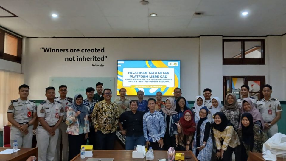 Prodi SPIP STPN Selenggarakan Pelatihan Tata Letak Platform LibreCAD
