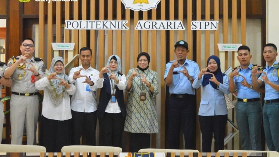 Kegiatan Benchmarking Kolaboratif bersama Dewan Musyawarah Taruna STIMARYO