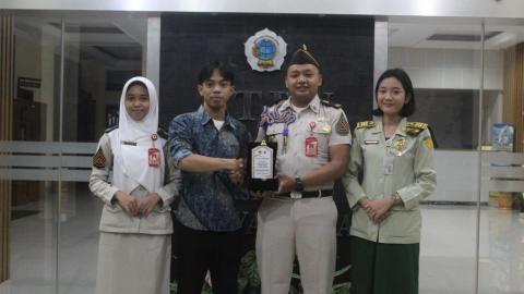 KUNJUNGAN KETUA FORUM MAHASISWA KEDINASAN INDONESIA KE STPN