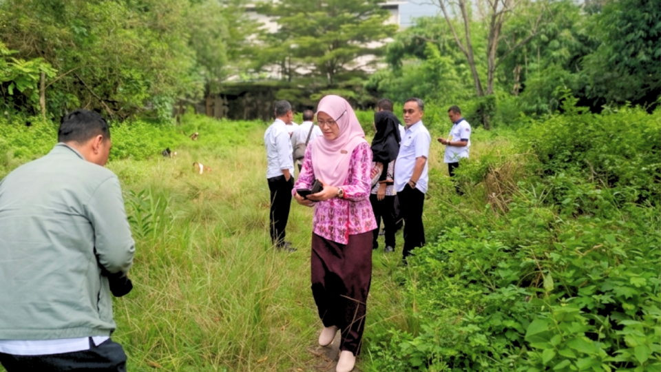 ANALISIS PENDAYAGUNAAN DAN PEMANFAATAN TANAH TELANTAR  MELALUI REFORMA AGRARIA DI PROVINSI BANTEN