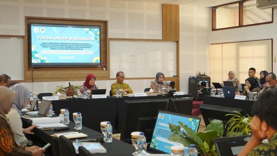Kontribusi Akademik Politeknik Agraria STPN dalam Review Peraturan Menteri Transmigrasi 